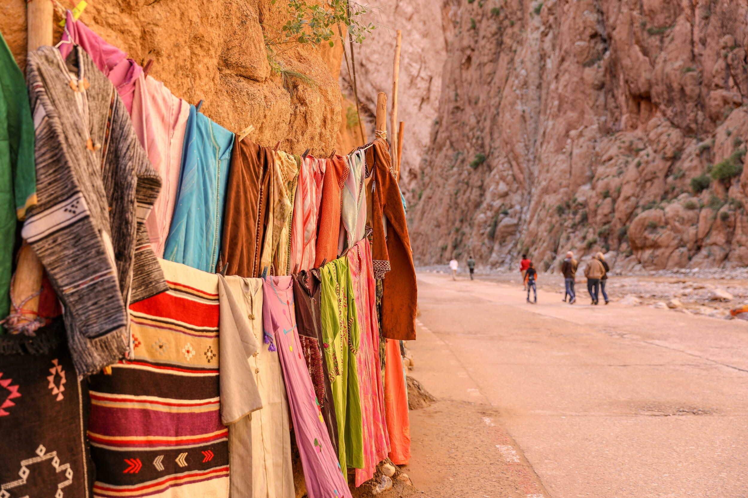 Oct 07- Todra Gorge - Dades Gorge- Route of the Kasbahs - Ouarzazate