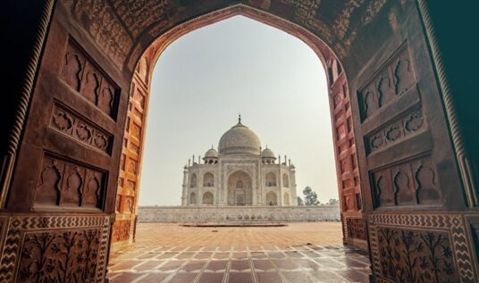 Visit Taj Mahal and to Ranthambore